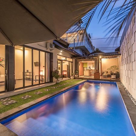 Villa Daria Seminyak Exteriör bild