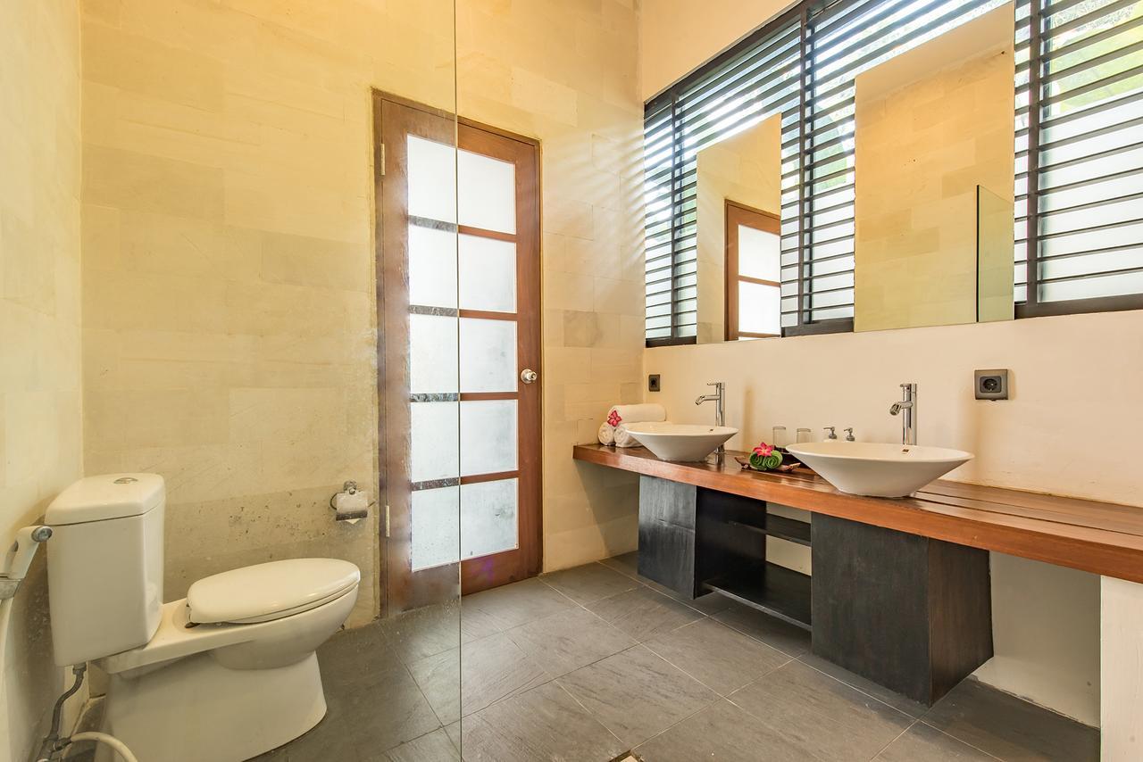 Villa Daria Seminyak Exteriör bild