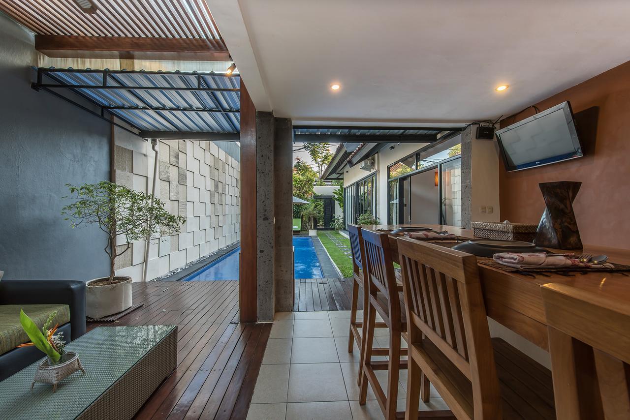 Villa Daria Seminyak Exteriör bild